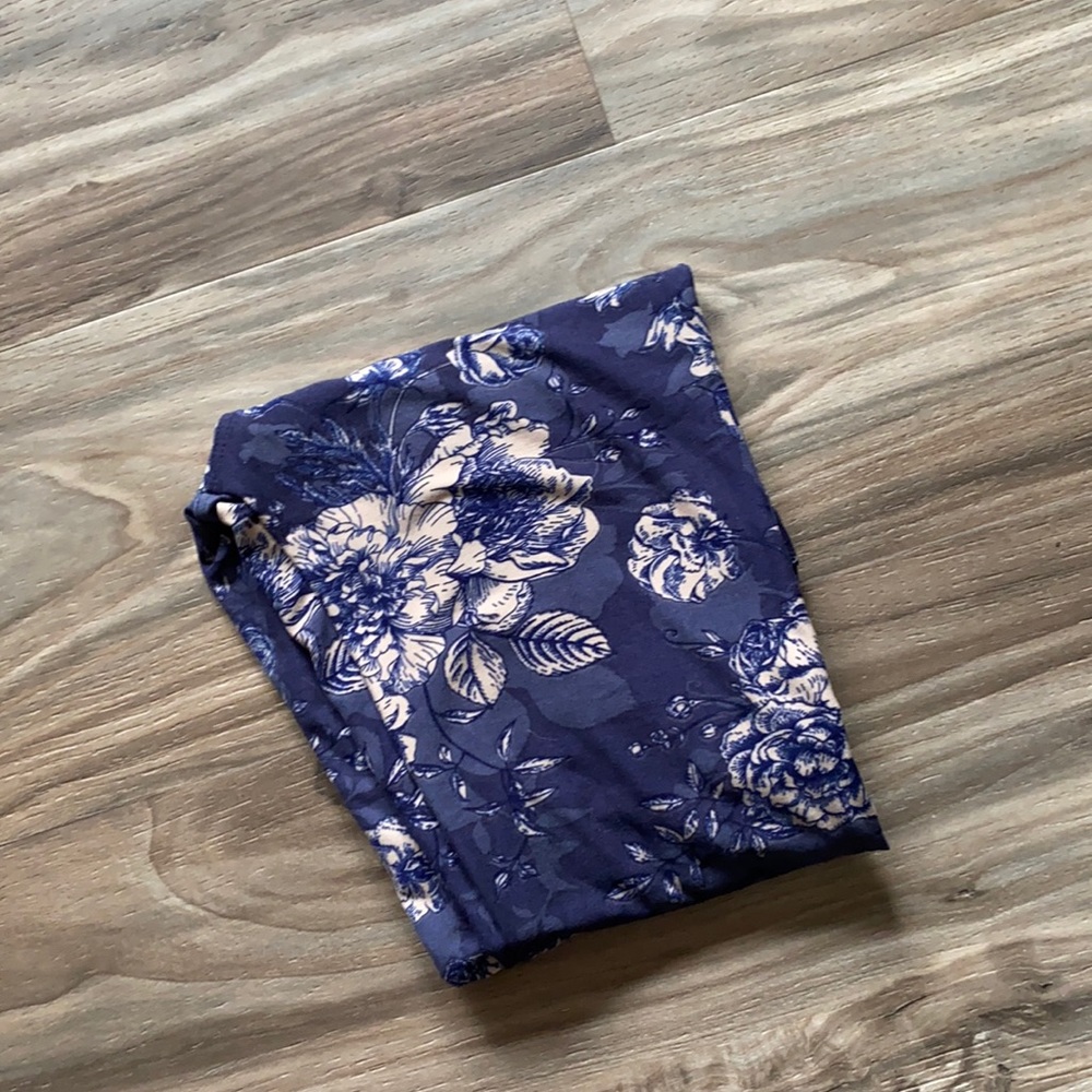 LulaRoe OS leggings